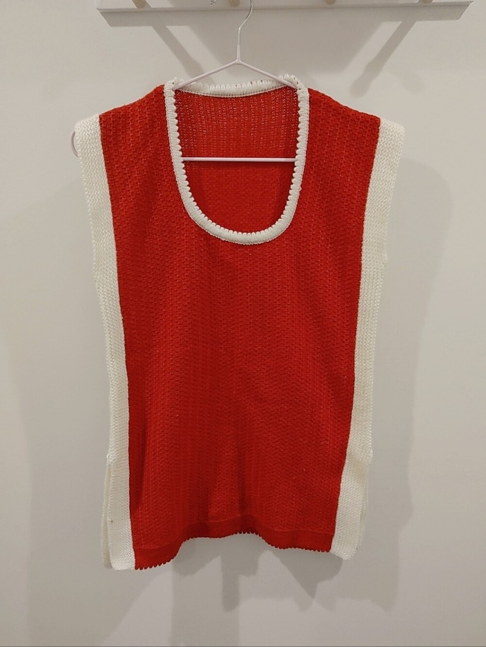 Red Sleeveless Knit Top